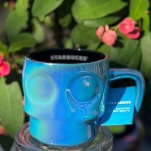 Starbucks 2025 Halloween Blue
Oil Slick Skull Ceramic Mug